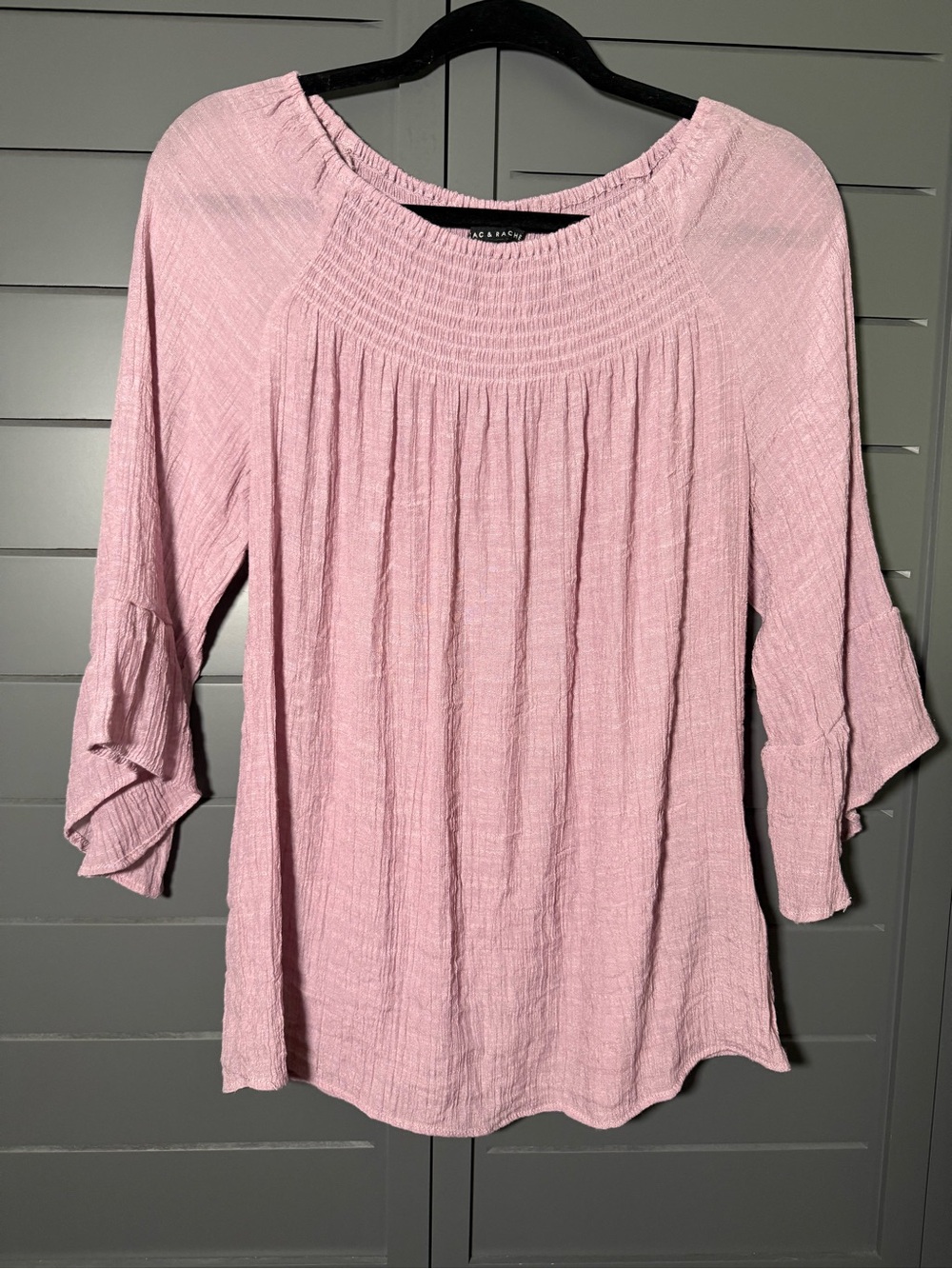 Zac & Rachel Blush Pink Crinkle Gauze Smocked Blouse Ruffle Sleeve Small